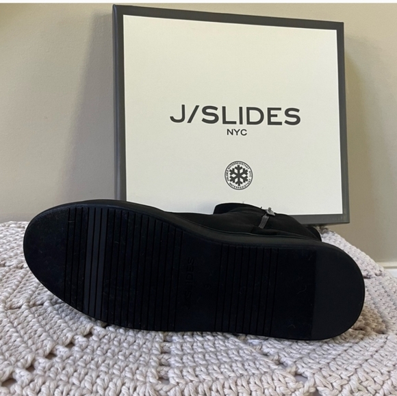 J Slides Black Suede Luxe Truly - Picture 3 of 4